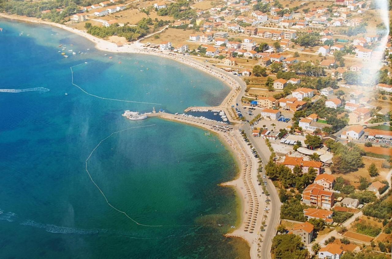 Apartmani Zarko Vir Luaran gambar